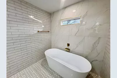 9920 Greenfield Drive, Dallas, TX 75238 - Photo 12