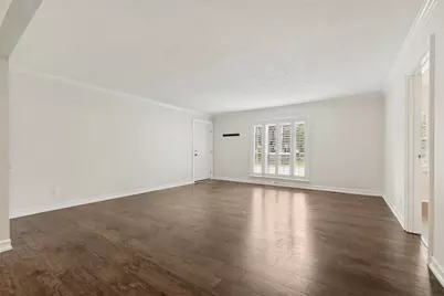 4820 Amesbury Drive #E130, Dallas, TX 75206 - Photo 6