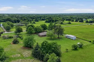 185 Owens Rd, Bells, TX 75414 - Photo 32