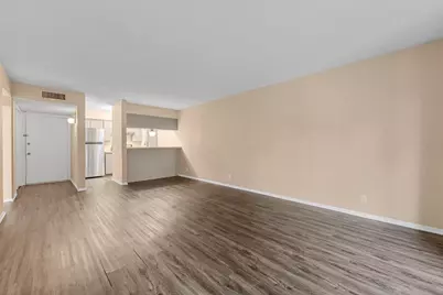 4859 Cedar Springs Road #241, Dallas, TX 75219 - Photo 8