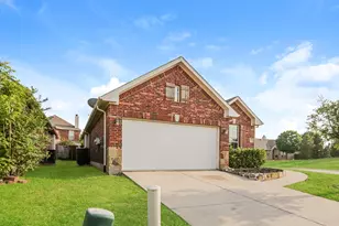 15910 Crosslake Ct, Prosper, TX 75078 - Photo 2
