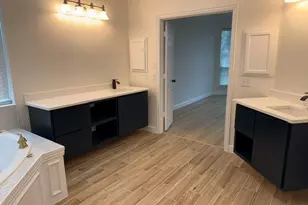 618 W Muirfield Rd, Garland, TX 75044 - Photo 14
