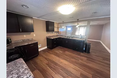 9045 Fm 121, Van Alstyne, TX 75495 - Photo 10