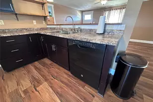 9045 FM 121, Van Alstyne, TX 75495 - Photo 12