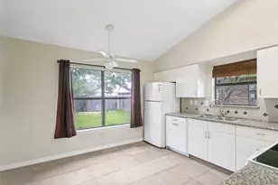 1305 Thoreau Ln, Allen, TX 75002 - Photo 8