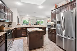 4928 Lazy Oaks St, Fort Worth, TX 76244 - Photo 14