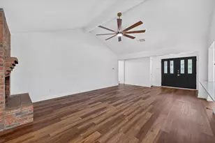 3420 Denbury Dr, Fort Worth, TX 76133 - Photo 8