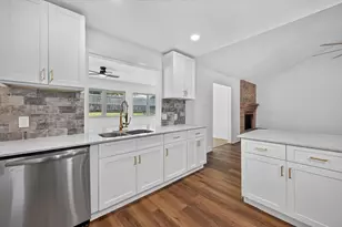 3420 Denbury Dr, Fort Worth, TX 76133 - Photo 12