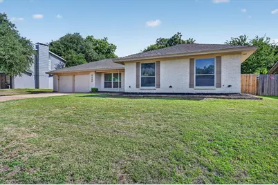 3420 Denbury Drive, Fort Worth, TX 76133 - Photo 2