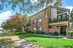 2314 Bamboo Dr, Arlington, TX 76006 - Photo 2