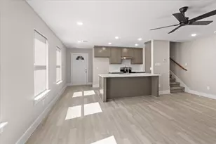 2642 Hutchinson St, Fort Worth, TX 76106 - Photo 4