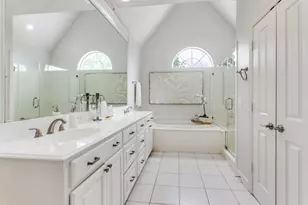 4150 Towne Green Cir, Addison, TX 75001 - Photo 14