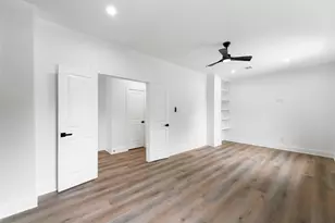 404 Pecan Dr, Dallas, TX 75203 - Photo 32