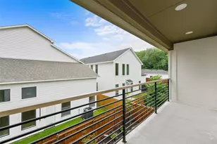 404 Pecan Dr, Dallas, TX 75203 - Photo 38