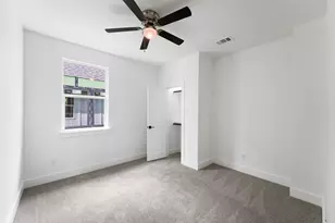 404 Pecan Dr, Dallas, TX 75203 - Photo 34