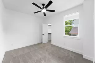 404 Pecan Dr, Dallas, TX 75203 - Photo 36