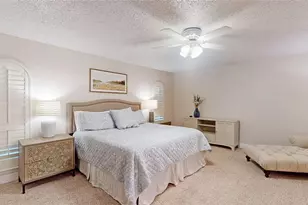 1402 Canadian Cir, Grand Prairie, TX 75050 - Photo 18