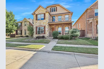 1460 Bristol Lane, Lewisville, TX 75077 - Photo 2