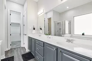 1460 Bristol Ln, Lewisville, TX 75077 - Photo 14
