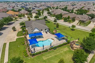 720 Louisville Rd, Aubrey, TX 76227 - Photo 34