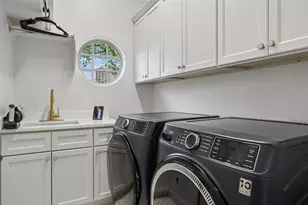 3827 Holland Ave, Dallas, TX 75219 - Photo 30