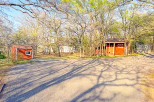 3717 NW County Road 0016, Corsicana, TX 75110 - Photo 36