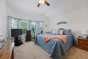 10009 White Ln, Irving, TX 75063 - Photo 14