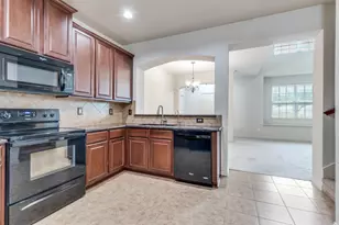 3000 Peyton Brook Dr, Fort Worth, TX 76137 - Photo 8