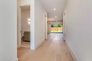 4207 Bonham St, Dallas, TX 75229 - Photo 22