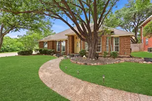 2801 Buena Vista Ct, Carrollton, TX 75007 - Photo 1