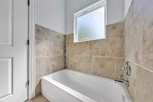 305 Pemberton St, White Settlement, TX 76108 - Photo 14