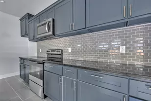 305 Pemberton St, White Settlement, TX 76108 - Photo 6