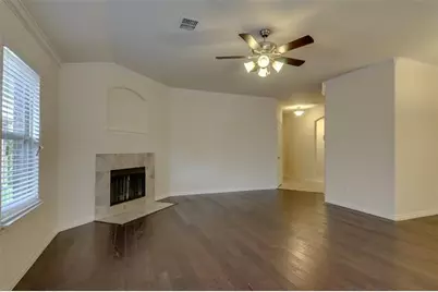 1001 Pigeon Hawk Drive, Little Elm, TX 75068 - Photo 6