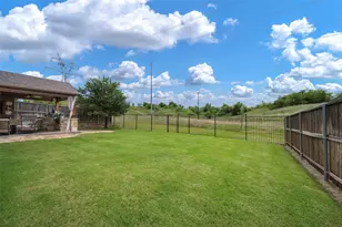 928 Bentley Drive, Roanoke, TX 76262 - Photo 34