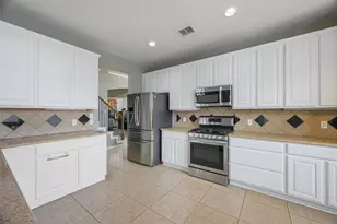 803 Cascades Dr, Allen, TX 75002 - Photo 10
