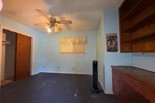 932 Ray Andra Dr, DeSoto, TX 75115 - Photo 10