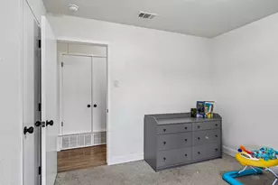 813 Oakbluff Dr, Lancaster, TX 75146 - Photo 26