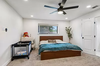 813 Oakbluff Drive, Lancaster, TX 75146 - Photo 18