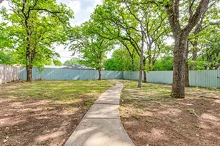 3825 Childress St, Fort Worth, TX 76119 - Photo 24