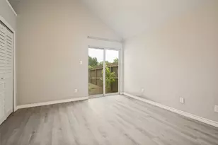 945 Ramblewood Dr, Lewisville, TX 75067 - Photo 18