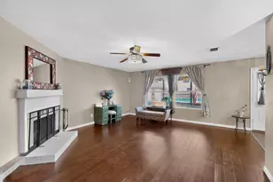 1333 Lauren Dr, Burleson, TX 76028 - Photo 6