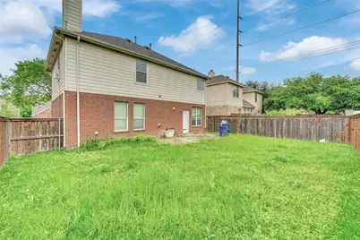 1970 Garrison Way, Garland, TX 75040 - Photo 32