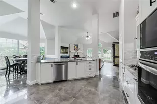 10302 Broadmoor Ln, Rowlett, TX 75089 - Photo 6