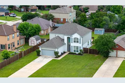 702 River Oak Way, Lake Dallas, TX 75065 - Photo 2