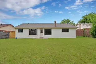 2822 Pebble Beach Dr, Lancaster, TX 75134 - Photo 24