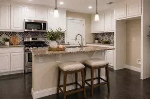 212 E Walker St, Denison, TX 75021 - Photo 2