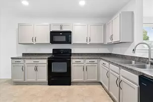 13221 Galaxy Dr, Frisco, TX 75035 - Photo 10