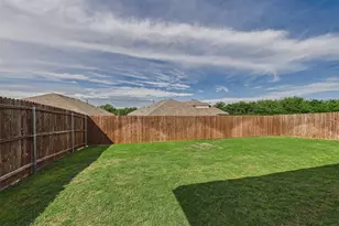 16705 Porterfield Ln, Justin, TX 76247 - Photo 20