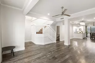 543 Josephine St, Dallas, TX 75246 - Photo 4