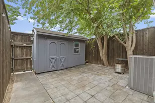 543 Josephine St, Dallas, TX 75246 - Photo 22